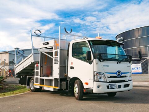 Service & Support, Toolbox Tipper Truck