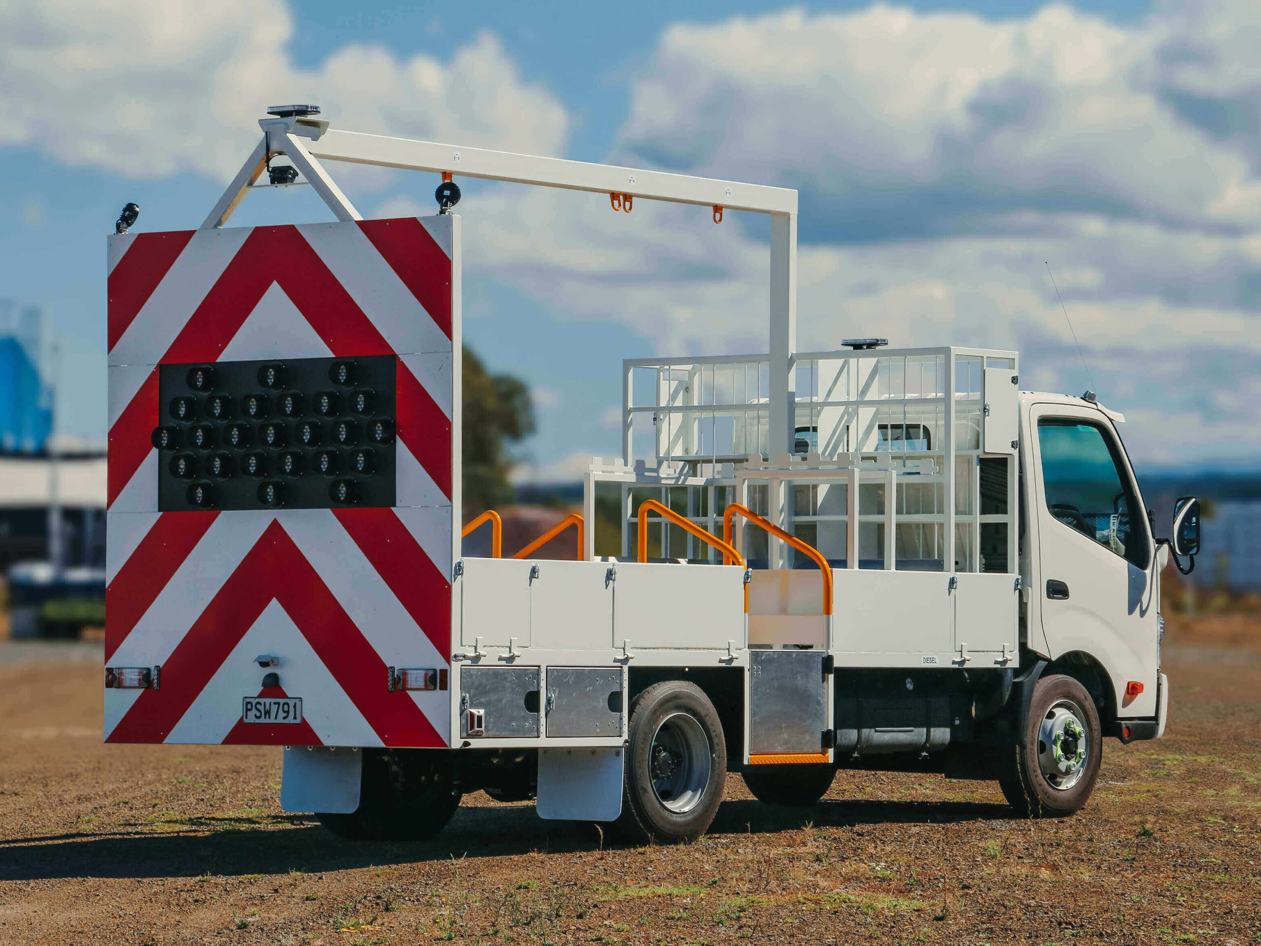 Level 1 Traffic Management Truck - Image 10